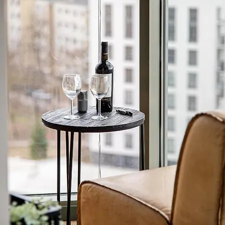 Apartment Cohost I 2bd Highrise Apt, W-balcony & Airconditioning, Great Views Vilnius
